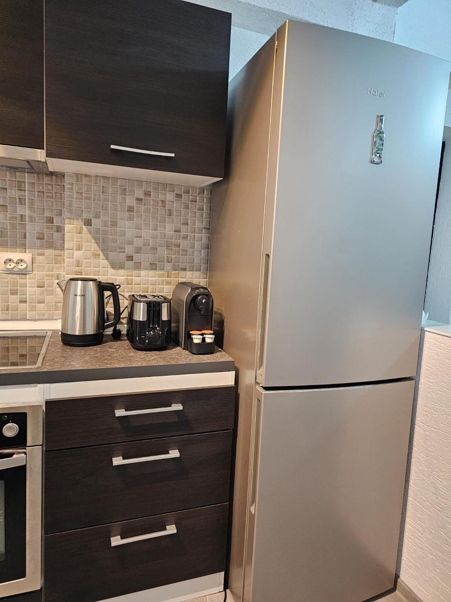 Mona Central Apartment Хунедоара Екстер'єр фото
